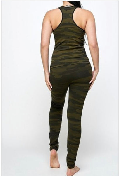 Camouflaged 2 piece sets Active Wear